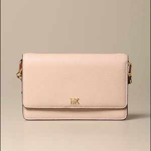 Micheal Kors Phone Crossbody